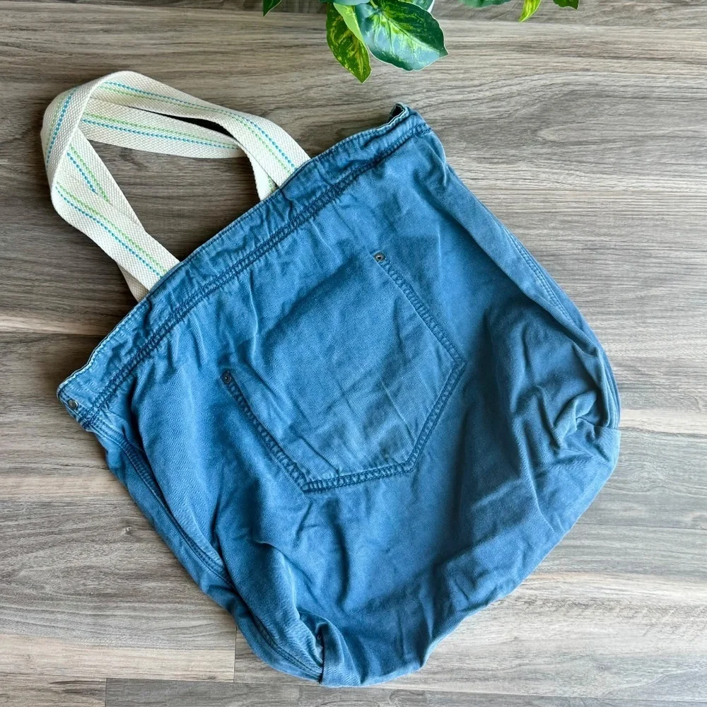 Heritage 1981 Blue Canvas Tote with Bird Patch - Vintage Bag‎